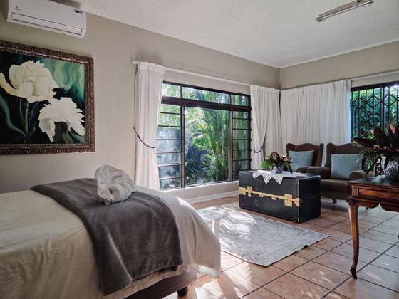 Large Suite