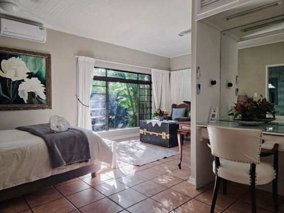 Large Suite
