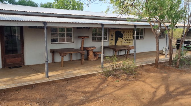 White Elephant Research Camp - Student and Group Accommodation in game reserve