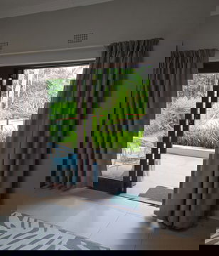 Deluxe House Bedroom 1