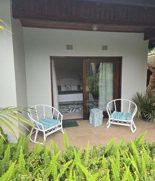 Deluxe Unite Outside Stoep