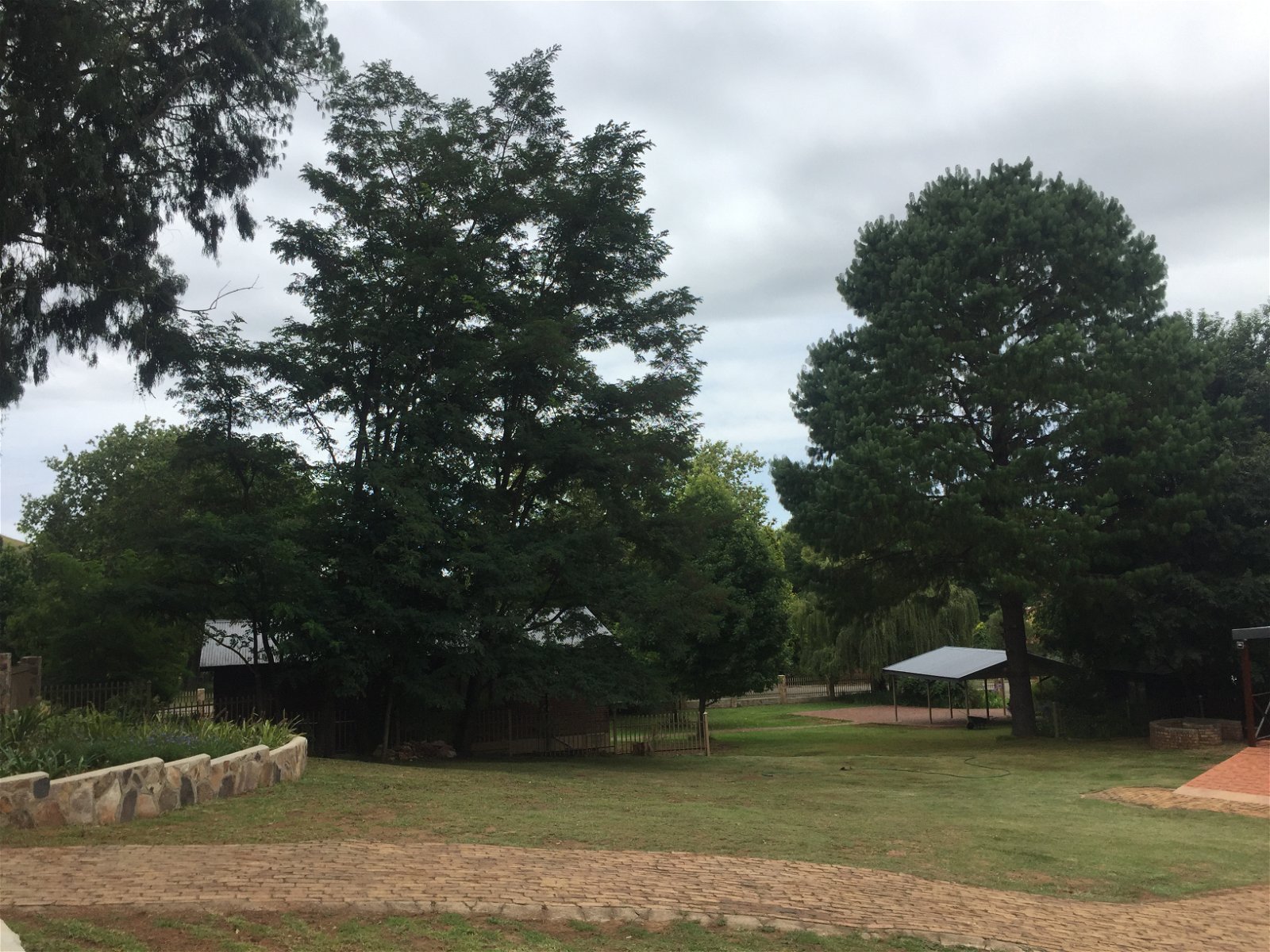 View treelands Abbey unit 6 and 7