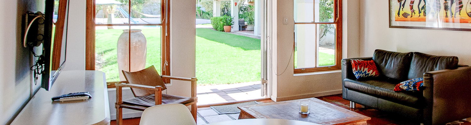 cottage, patio, pool, helderberg