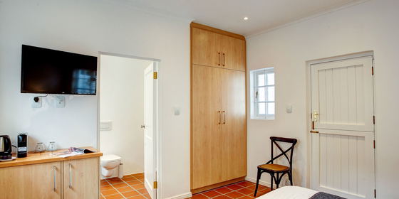 Courtyard Room 3