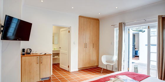 Courtyard Room 4