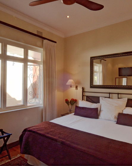 Room 7 : Luxury Room with bath and shower