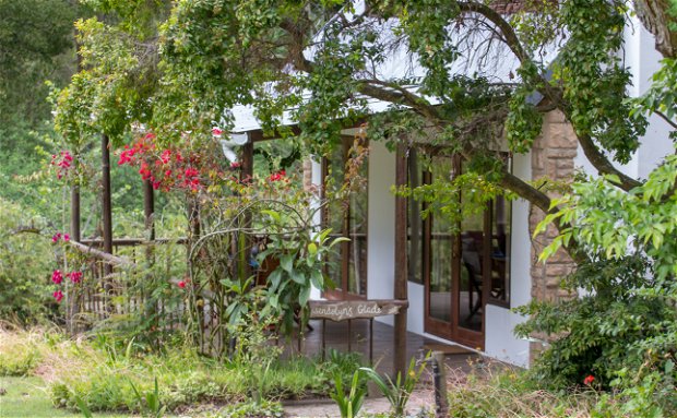 cottage self cater for holidays or retreats for 2 or a family of 3, on the forest edge, garden route, peace of eden retreats