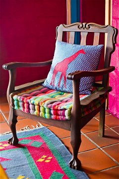 Sunshine and rainbows colour me bright