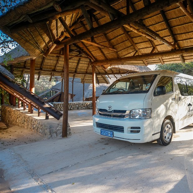 La Kruger Lifestyle Lodge Transfer Bus