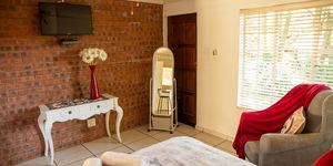 The Cabernet Cottage