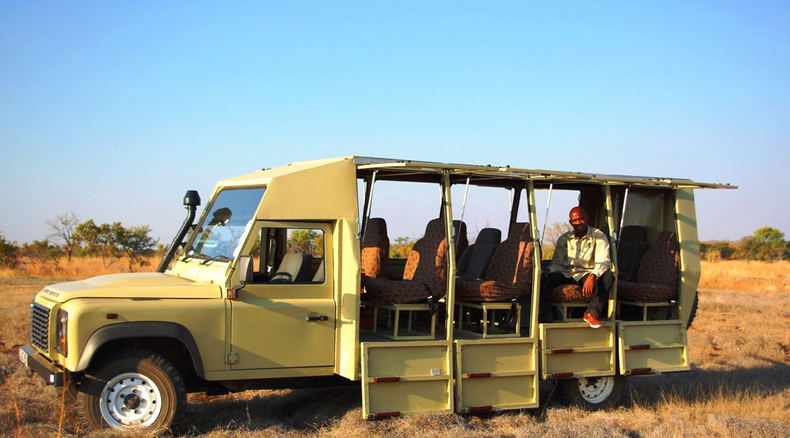 Safari Vehicle Adventure Purists 