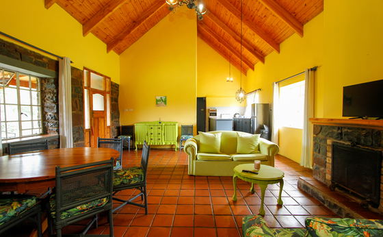 Acacia Cottage