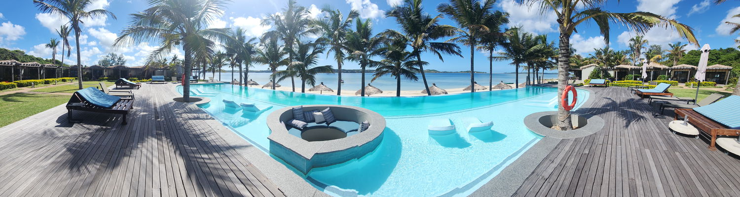 San Martinho Beach Club - www.mac-africatourism.com