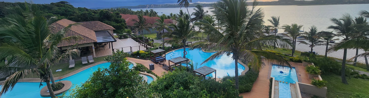 San Martinho Beach Club - www.mac-africatourism.com