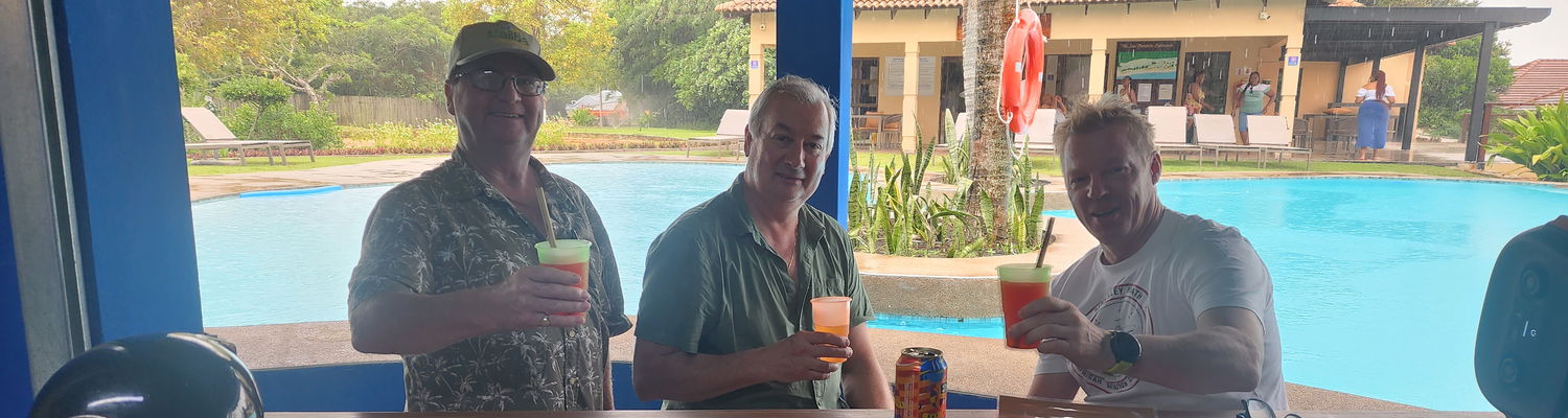 San Martinho Beach Club - www.mac-africatourism.com