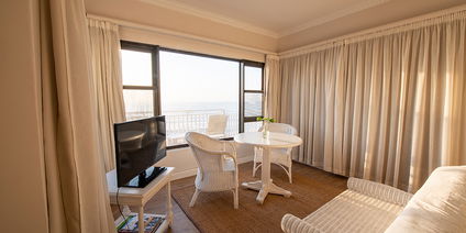 Louise Room (Honeymoon)