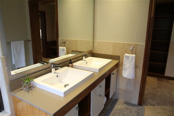 Double Vanity