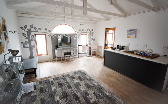 Sapphire Suite Family Unit with mini kitchen