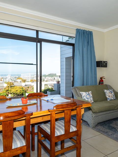 Suite 2
