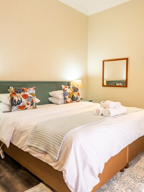 Luxury Suite Five