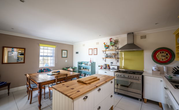 Kitchen in no 6 Kitchen in no 6