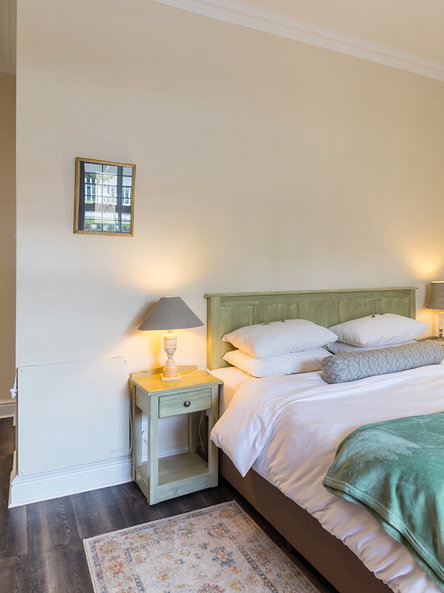 Luxury Suite Five