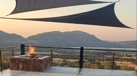 Red Sky Lodge, Sky Lodge, Hartbeespoort self catering accommodation Red Sky Lodge, Sky Lodge, Hartbeespoort self catering accommodation