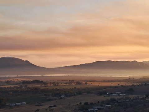 Sky Lodge Hartbeespoort - sunrise