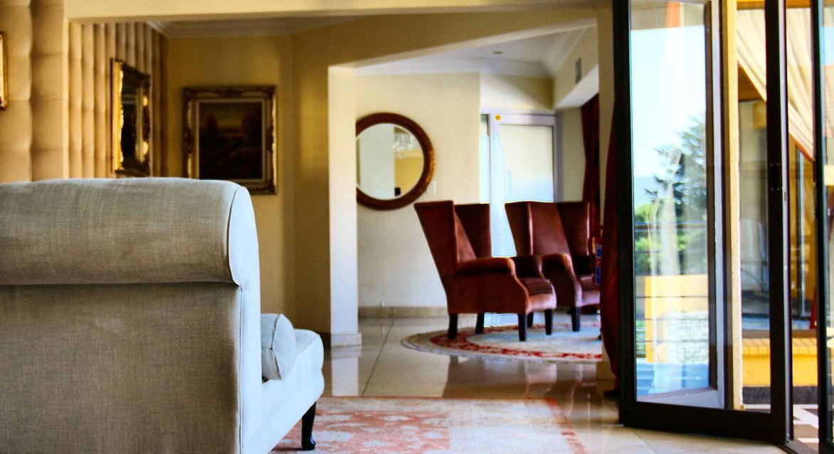 lounges