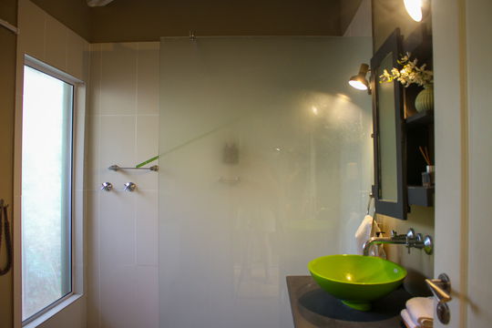 Green Bathroom 