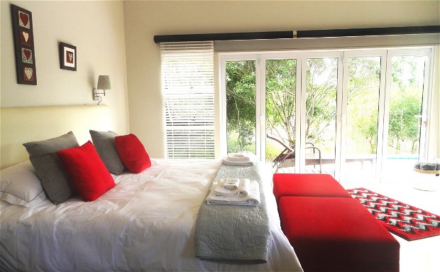 Bedroom, Red Ivory, Boutique, Bushwillow Collection Bedroom, Red Ivory, Boutique, Bushwillow Collection