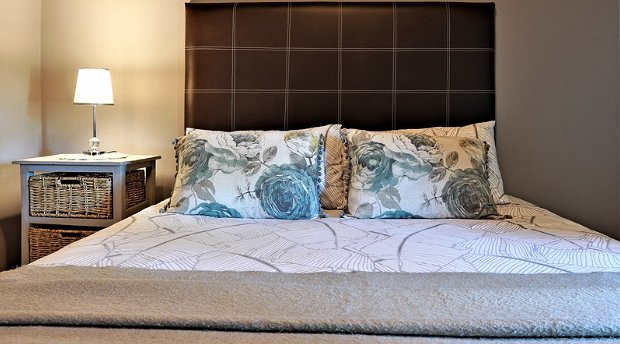 Cozy Comfort  Get the Best Accommodation Deal - Book Self-Catering or Bed  and Breakfast Now!