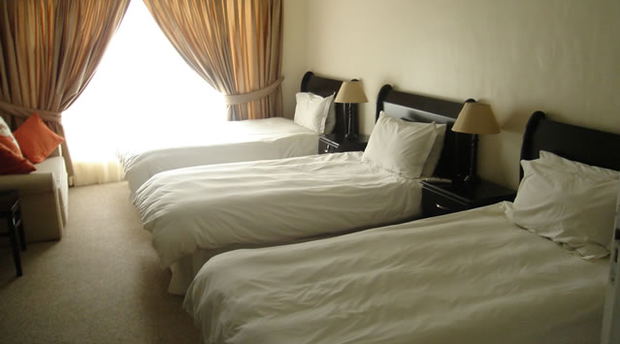 Triple Room, Suburban Lodge Guesthouse Triple Room, Suburban Lodge Guesthouse