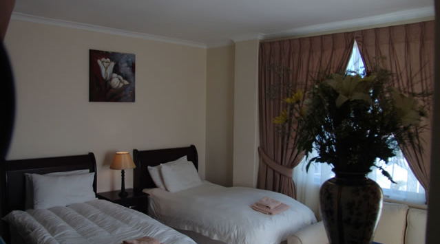 Twin Room, Suburban Lodge Guesthouse