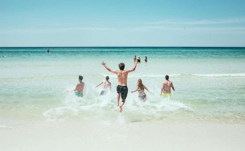School groups love Fish Hoek Seaside Cottages School groups love Fish Hoek Seaside Cottages