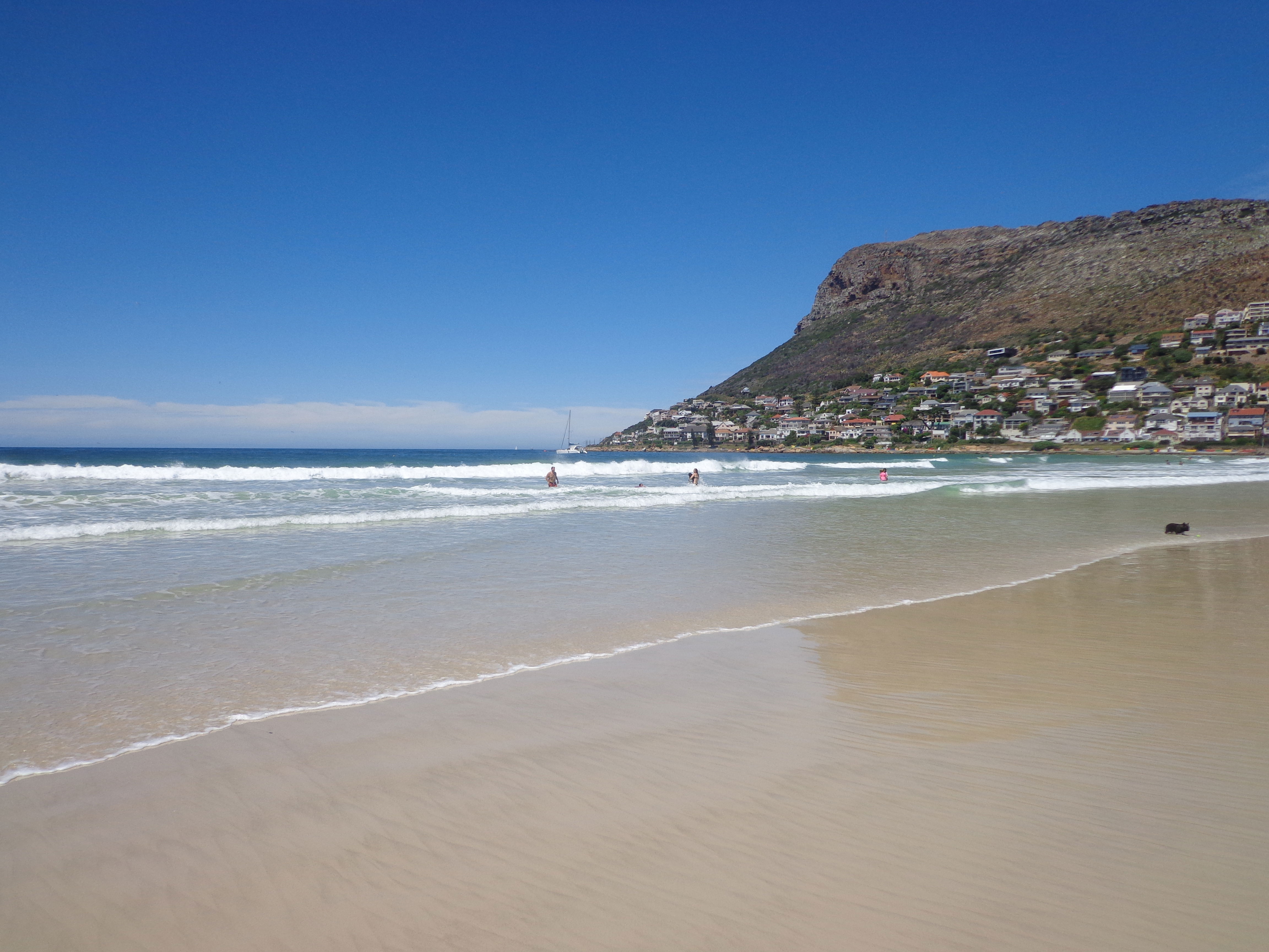 Fish Hoek beach Blue Flag Status, Seaside Cottages Fish Hoek