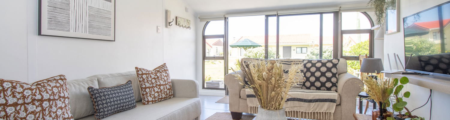 Cottage 17 lounge