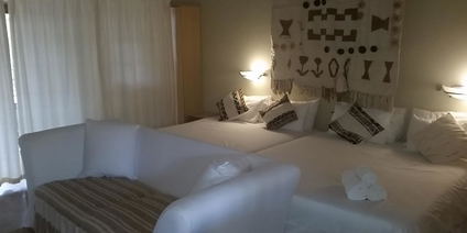 Luxury Suite 6