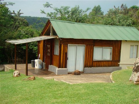 Tsanana Log Cabin 1