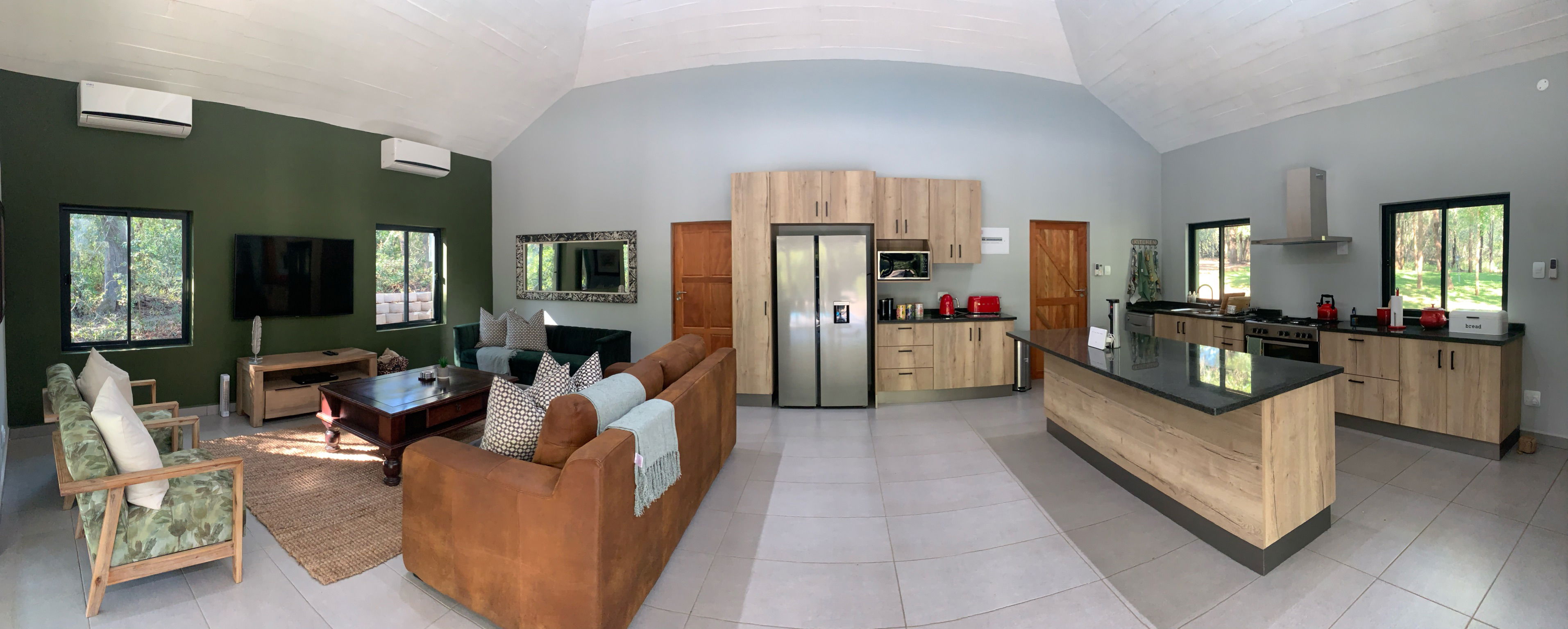 Vovovo Lodge, Mbuluzi Game Reserve, Self-catering, 