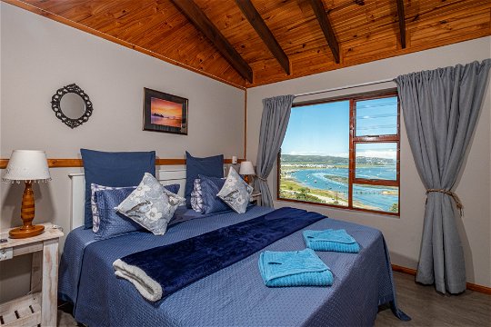 Self Catering Apartment with the stunning view from the Bedroom