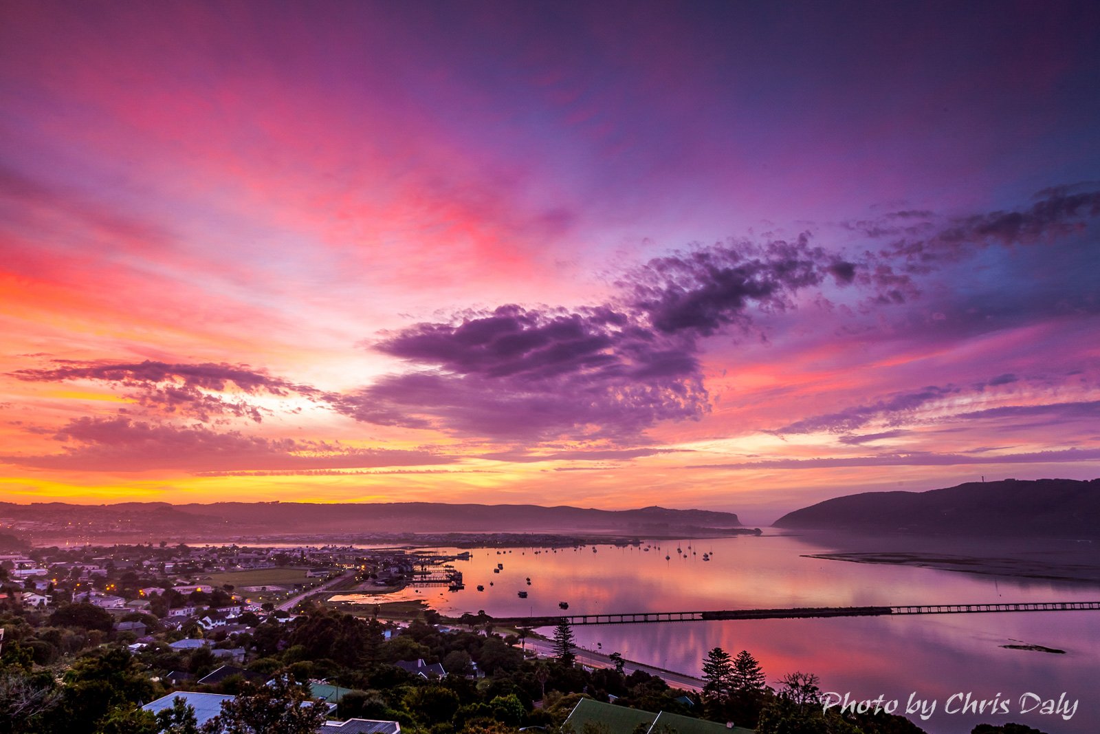 Paradise Found accommodation in Knysna has a heavenly view of Knysna, the lagoon and famous Heads.