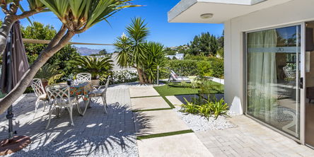 Room 2 - Gecko Apartment