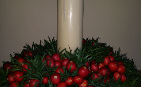 Indigenous Christmas wreath made from clivia breries and yellowwood twigs. 