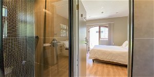 The Nest - Interleading Rooms with shared Bathroom
