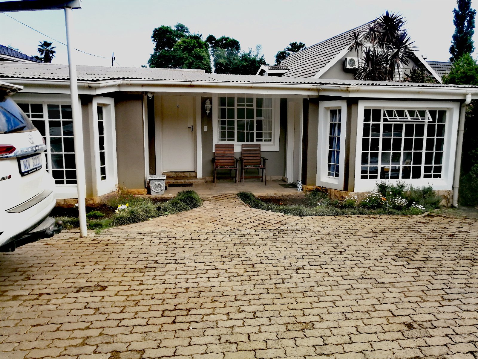 EXTERIOR OF ROOMS