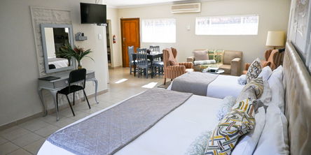 The Papaya Rest Unit