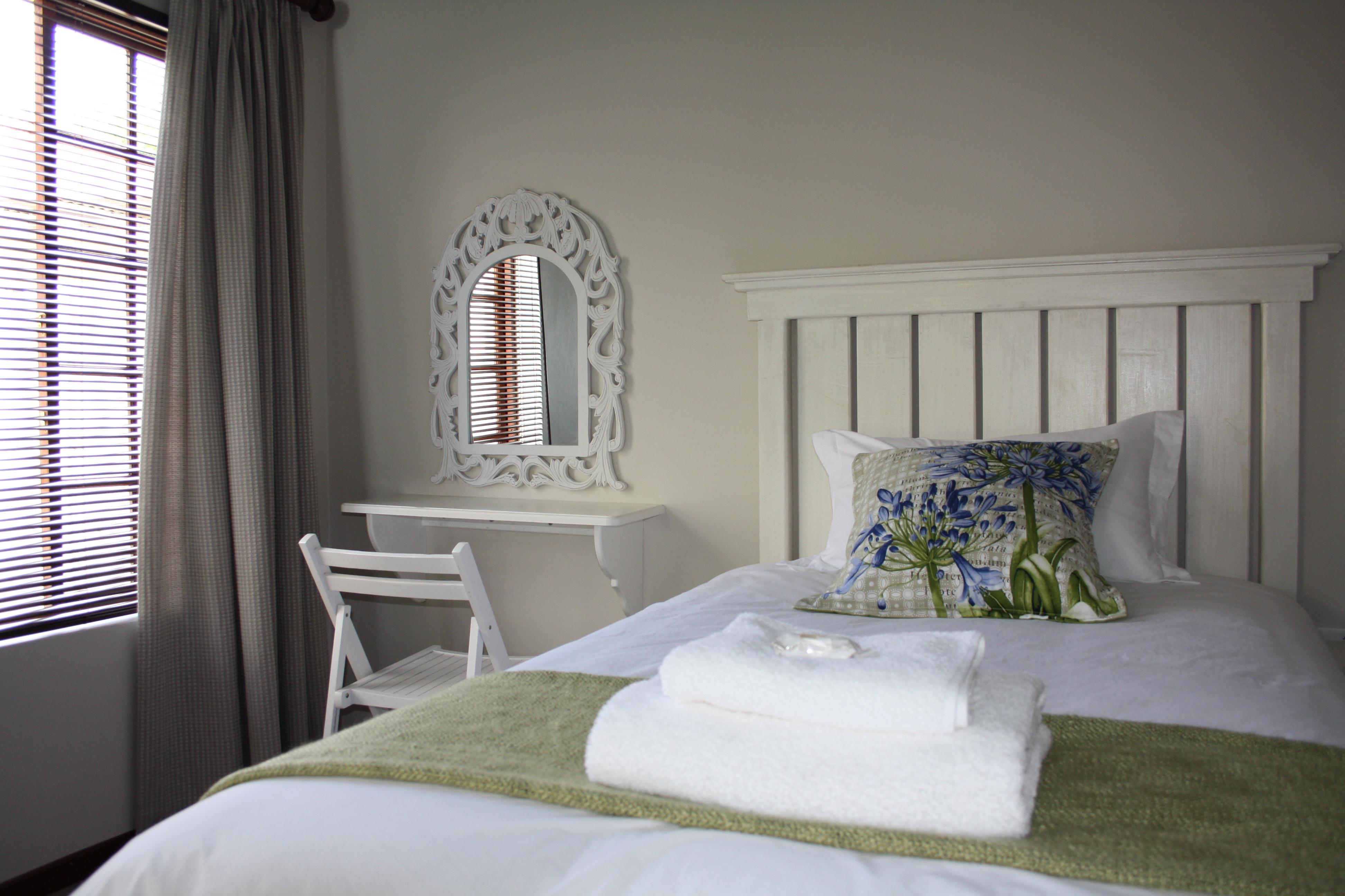 Two Sleeper Double Room, Cozi Corner Self-Catering Accommodation