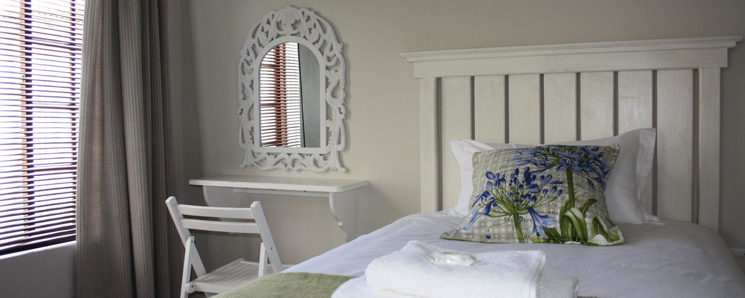 Two Sleeper Double Room, Cozi Corner Self-Catering Accommodation
