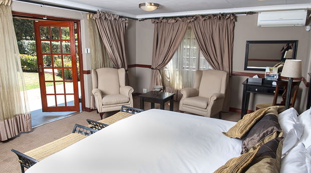 Deluxe Double Room, Magalies Manor Hotel Deluxe Double Room, Magalies Manor Hotel